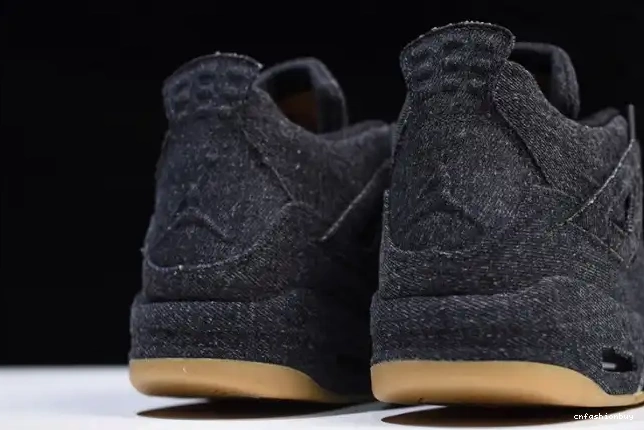 Jordan Air Levi's 4 x AO2571-001 'black' 0624